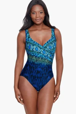 Alhambra Het Is Een Wikkelbadpak Uit Een Stuk