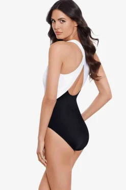 Combineer Het Halle-Badpak Uit Een Stuk