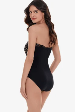 La Paz Godin Badpak Uit Een Stuk