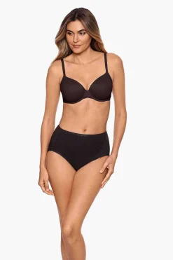 Lichtvormende Slip Met Kanten Inzet