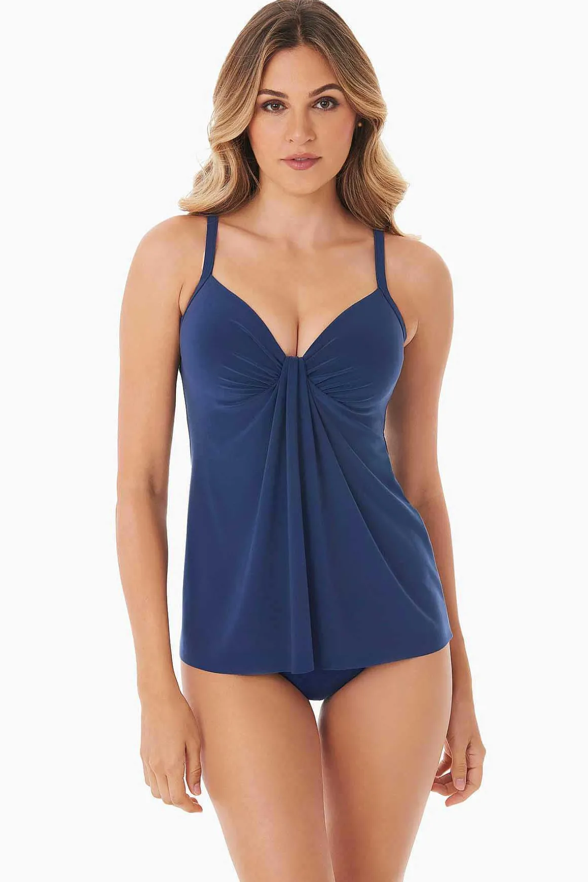 Oerdegelijke Marina Tankinitop