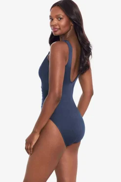 Rotsvast Avra Zwempak Uit Een Stuk