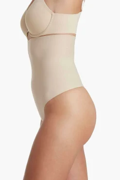 Stevige Controle Sleek Essentials String Met Hoge Taille